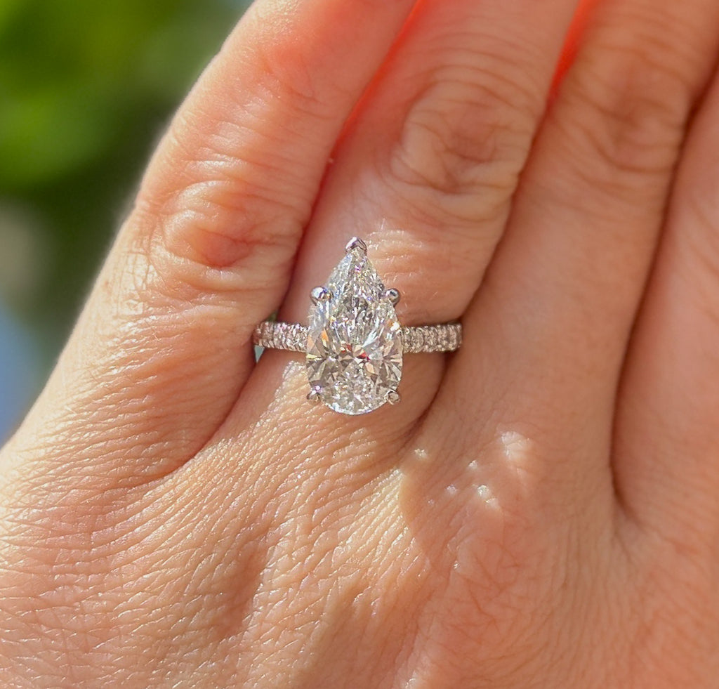 Pear Cut Engagement Ring